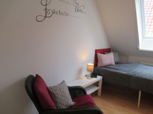 Bild 10: Carolinensiel: Fewo RUHEPOL direkt am Deich, Balkon, max. 5 Gäste + Hunde