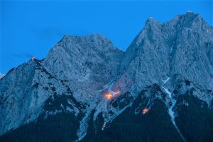 Johannifeuer - Bild 14: Ferienwohnung Seidenschwann, Urlaub unter der Zugspitze