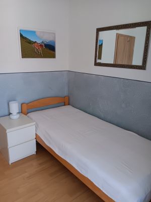 2 Einzelbetten, 90x200 - Bild 10: Ferienwohnung Seidenschwann, Urlaub unter der Zugspitze