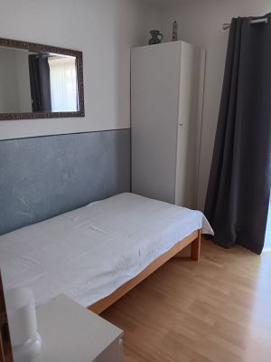 2 Einzelbetten, 90x200 - Bild 7: Ferienwohnung Seidenschwann, Urlaub unter der Zugspitze