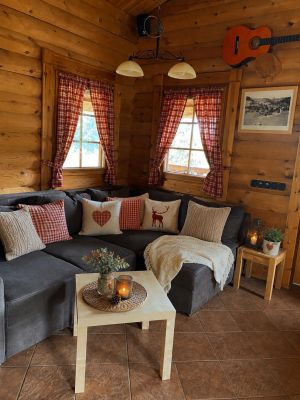 Bild 6: Blockhaus Urlaub im Westerwald Helmerother Blockhäusl