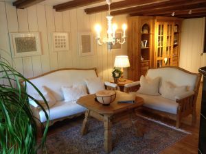 Bild 2: Vier Jahreszeiten Idyll