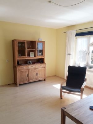 Hell und geräumig haben Ihre Kinder bei schlechtem Wetter viel Platz zum Spielen. - Bild 11: Ferienhof Schmiddes, Fewo Schwalbennest